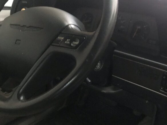 1992 Ford Thunderbird X (Super Birds), красный, 670000 рублей - вид 32