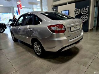 2026 Lada (ВАЗ) Granta I Рестайлинг, серебристый, 1151000 рублей, вид 5