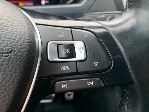 2019 Volkswagen Tiguan II, серый, 2190000 рублей - вид 33