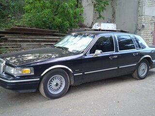 1990 Lincoln Town Car II, чёрный, 1440000 рублей, вид 2