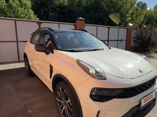 2023 Lynk & Co 01 I Рестайлинг, белый, 2250000 рублей, вид 2