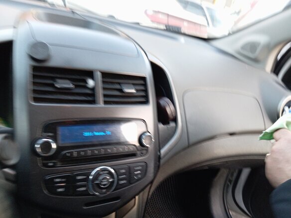 2012 Chevrolet Aveo II, белый, 630000 рублей - вид 9