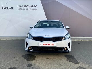 2022 Kia Rio IV Рестайлинг, белый, 2100000 рублей, вид 2