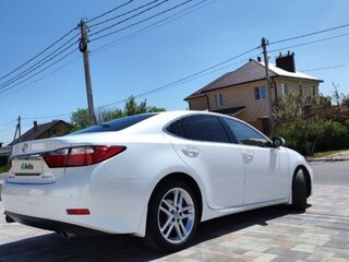 2013 Lexus ES 250 VI, белый, 2350000 рублей, вид 5