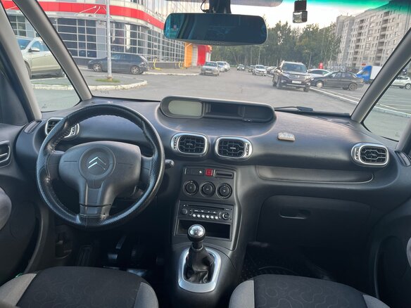 2011 Citroen C3 Picasso I, зелёный, 454000 рублей - вид 8