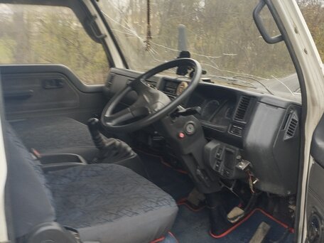 1996 Mazda Titan, белый, 897700 рублей, вид 4