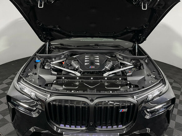 2026 BMW X7 M60i I (G07) Рестайлинг, чёрный, 22500000 рублей - вид 6