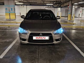 2007 Mitsubishi Lancer X, бежевый, 600000 рублей, вид 3