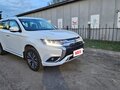 2022 Mitsubishi Outlander III Рестайлинг 3, белый, 3100000 рублей - вид 5