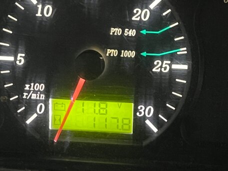 2011 ЛМЗ 704, 1400000 рублей, вид 3