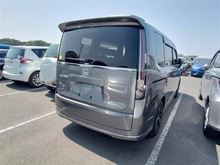 2022 Honda Stepwgn Spada VI, серый, 2350000 рублей, вид 4