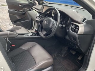 2018 Toyota C-HR I, белый, 1900000 рублей, вид 5