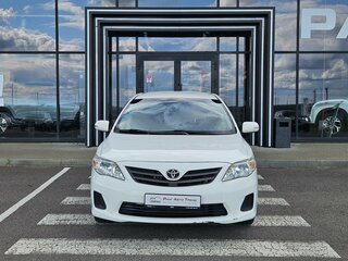2011 Toyota Corolla X (E140, E150) Рестайлинг, белый, 820000 рублей, вид 2