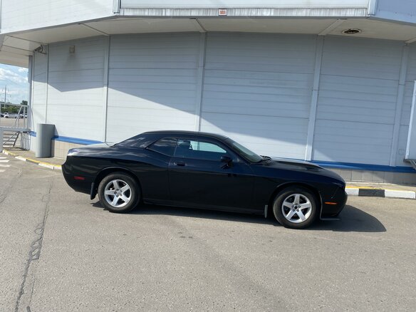 2010 Dodge Challenger III, чёрный, 2699999 рублей - вид 3
