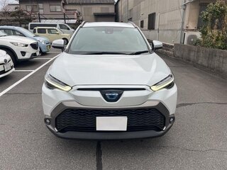 2023 Toyota Corolla Cross I, белый, 1860000 рублей, вид 2