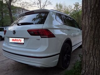 2017 Volkswagen Tiguan Allspace II, белый, 2150000 рублей, вид 5