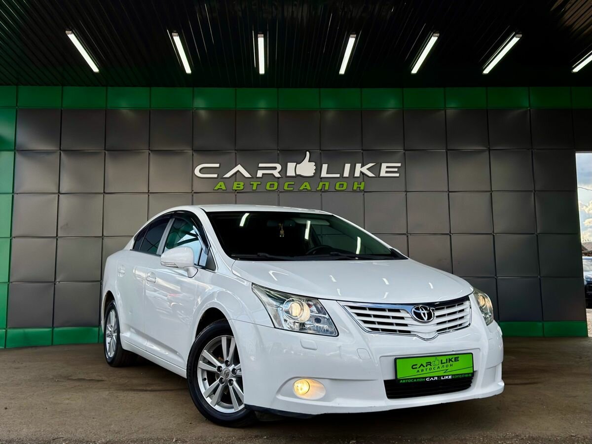 Открыть фотографии: Toyota Avensis III