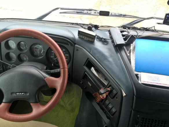 2000 DAF 95XF, синий, 1500000 рублей - вид 6