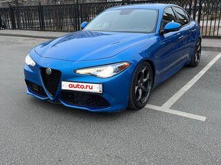 2017 Alfa Romeo Giulia II (952), синий, 2750000 рублей, вид 2