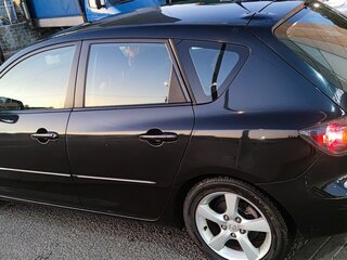 2005 Mazda 3 I (BK), чёрный, 1150000 рублей, вид 3