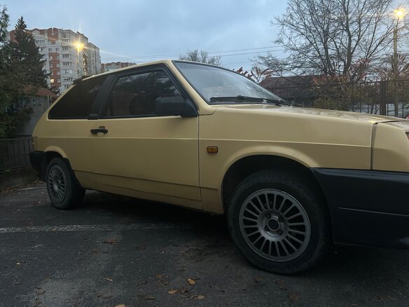 1987 Lada (ВАЗ) 2108, жёлтый, 400000 рублей - вид 5