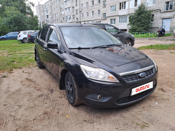 2011 Ford Focus II Рестайлинг, чёрный - вид 2