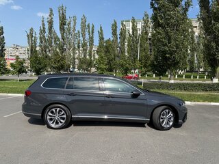 2019 Volkswagen Passat GTE B8 Рестайлинг, серый, 2300000 рублей, вид 4