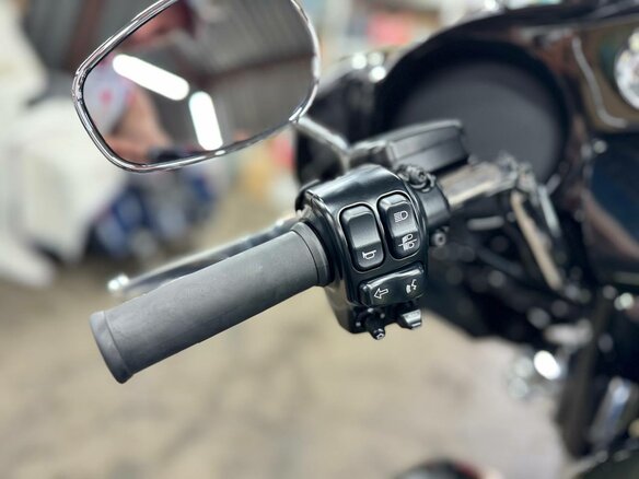 2018 Harley-Davidson Electra Glide, зелёный, 1690000 рублей - вид 32