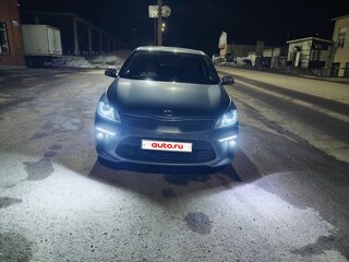 2018 Kia Rio IV, серый, 1500000 рублей, вид 1