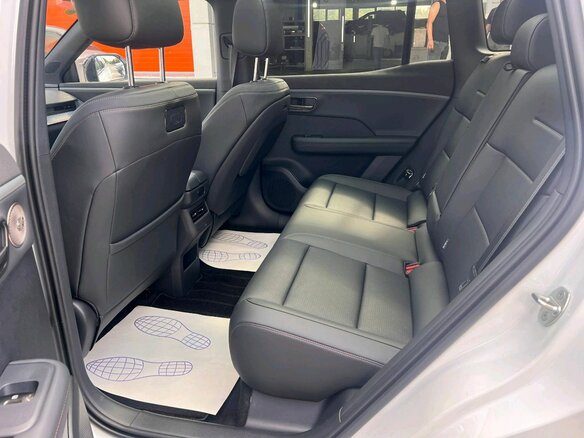 2026 Toyota bZ3X 58.3 kWh, белый - вид 31