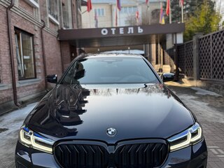 2022 BMW 5 серии 530i xDrive VII (G30/G31/G38) Рестайлинг, синий, 6700000 рублей, вид 4