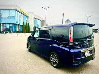 2019 Honda Stepwgn Spada V Рестайлинг, синий, 2450000 рублей, вид 5