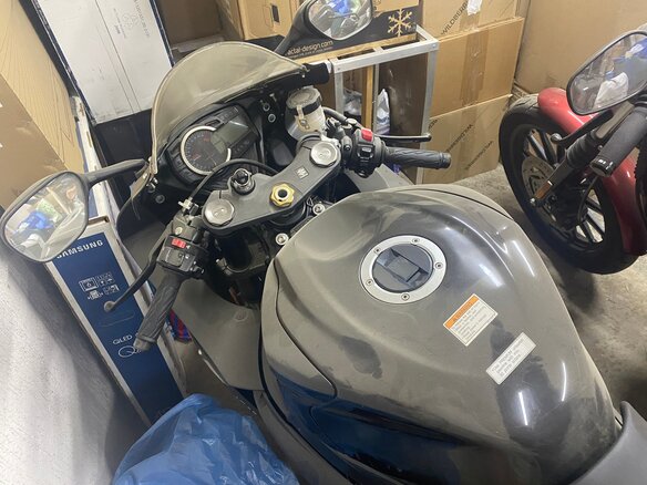2019 Suzuki GSX-R 600, чёрный, 1199000 рублей - вид 3