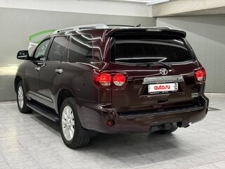 2019 Toyota Sequoia II Рестайлинг, фиолетовый, 5700000 рублей, вид 2
