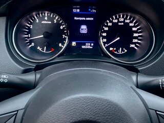 2021 Nissan Qashqai II Рестайлинг, чёрный, 2450000 рублей, вид 2