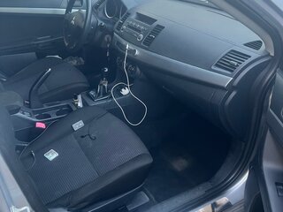2010 Mitsubishi Lancer X, серебристый, 660000 рублей, вид 5