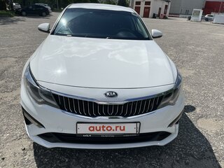 2019 Kia Optima IV Рестайлинг, белый, 1465000 рублей, вид 2