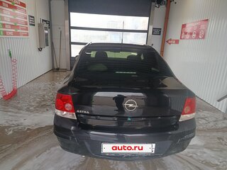 2011 Opel Astra H Рестайлинг, чёрный, 415000 рублей, вид 4