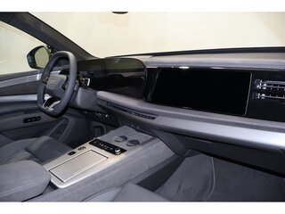 2026 Audi Q7 III (G8), чёрный, 14994756 рублей, вид 4