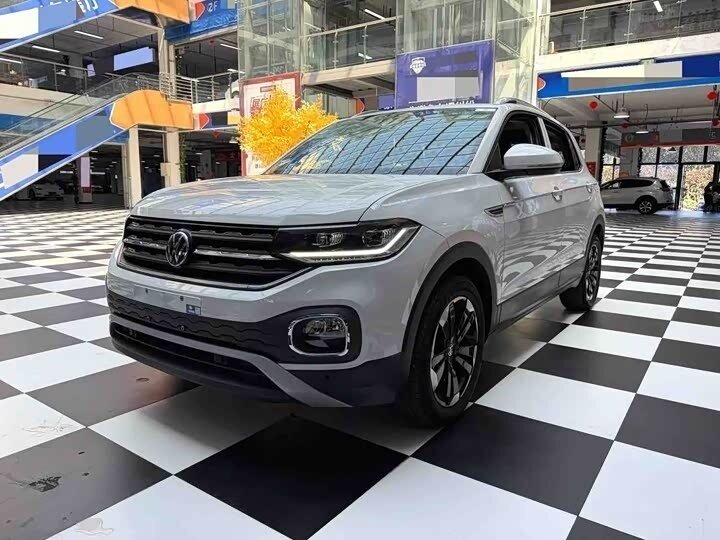 Открыть фотографии: Volkswagen T-Cross I (China Market)