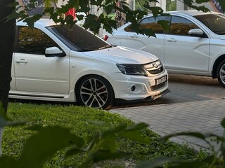 2015 Lada (ВАЗ) Granta Sport I, белый, 650000 рублей, вид 4