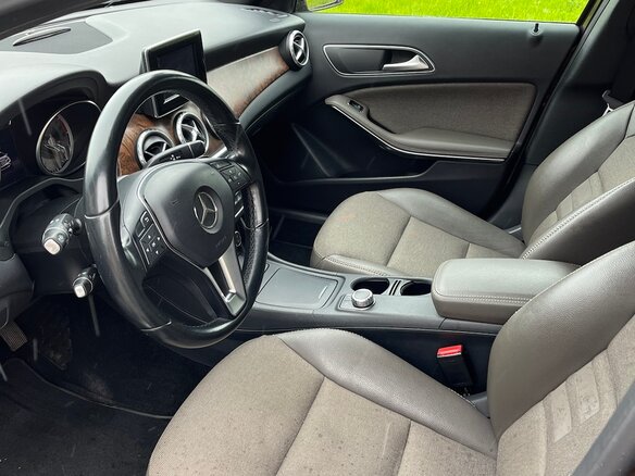 2014 Mercedes-Benz GLA 250 I (X156), коричневый, 1900000 рублей - вид 6
