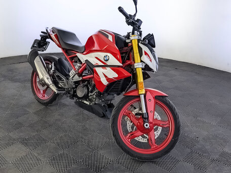 2023 BMW G 310 R, красный, 410000 рублей, вид 2
