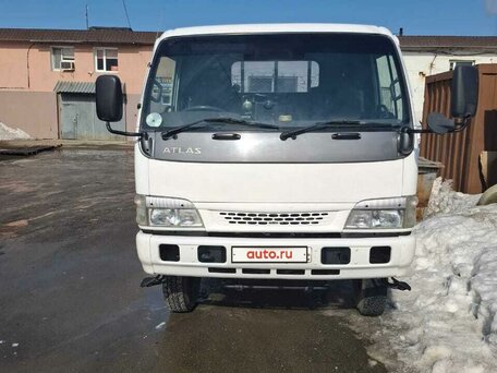 2004 Nissan Atlas, белый, 3440000 рублей, вид 1