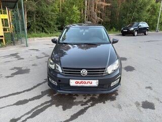 2016 Volkswagen Polo V Рестайлинг, серый, 1050000 рублей, вид 4