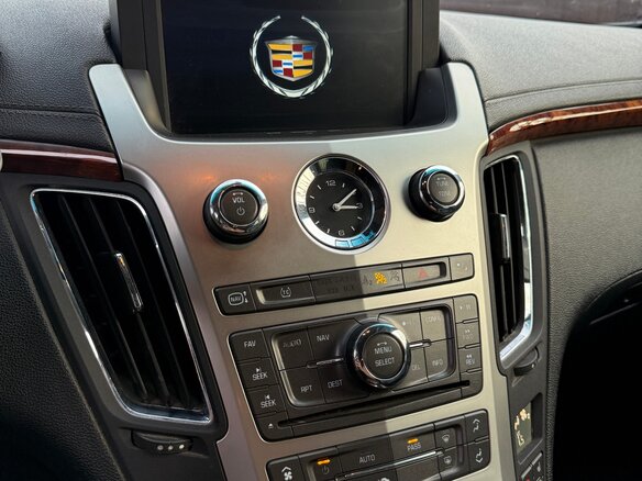 2009 Cadillac CTS II, красный, 990000 рублей - вид 25