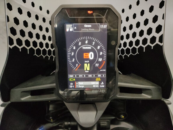 2024 Ducati DesertX, чёрный, 1500000 рублей - вид 4
