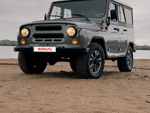 2000 УАЗ 31514, серебристый, 550000 рублей - вид 2