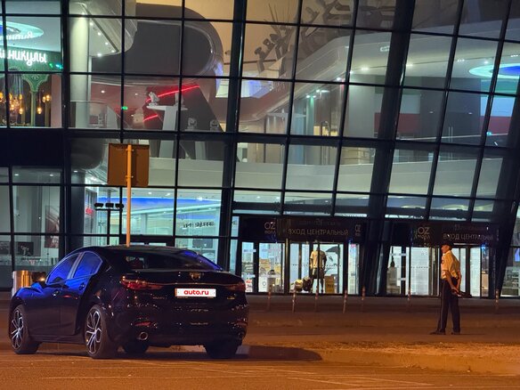 2021 Mazda 6 III (GJ) Рестайлинг 2, чёрный, 3200000 рублей - вид 1