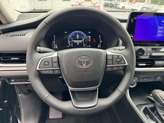 2026 Toyota Grand Highlander, чёрный, 8988828 рублей, вид 5